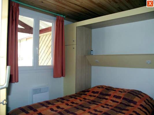 מלון Estang Camping Les Lacs De Courtes מראה חיצוני תמונה