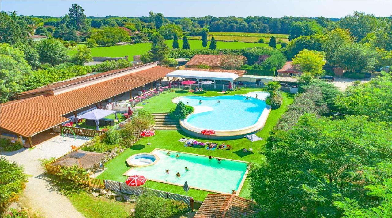 מלון Estang Camping Les Lacs De Courtes מראה חיצוני תמונה